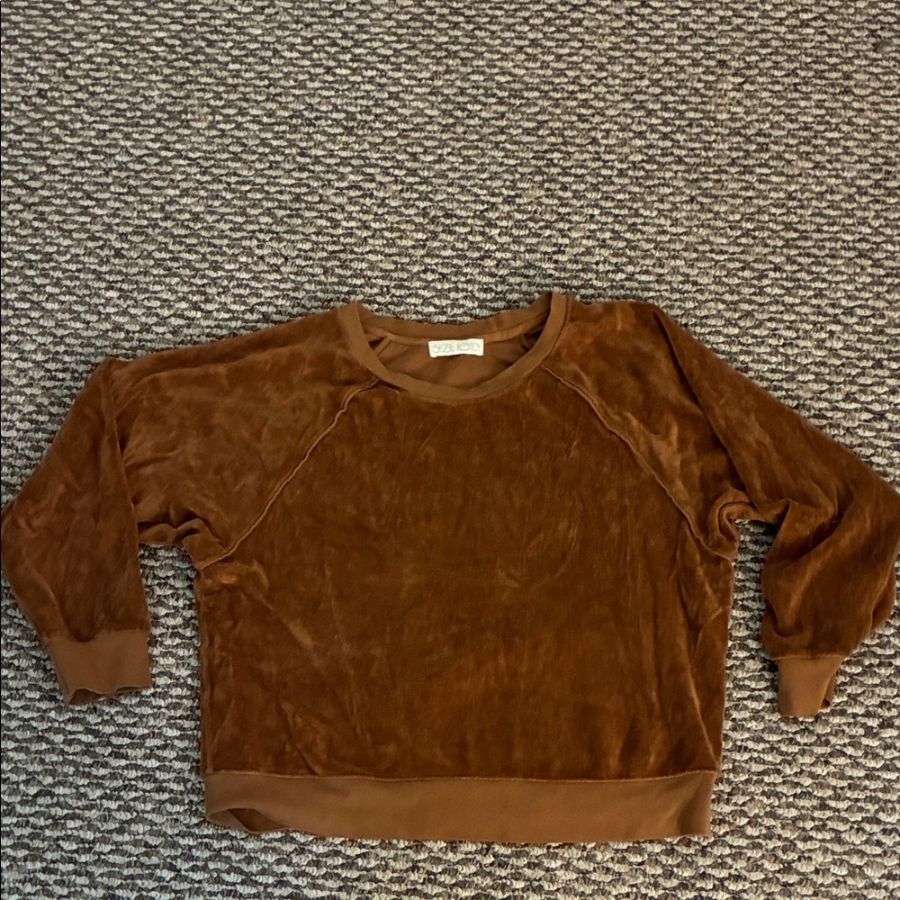 Suzi Kondi Saba Raglan Top